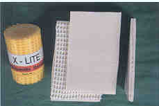 Fig. 16bCombined material - polypropylene foam thermally processable and Orthopaedic band age X-Lite made in Belgium. Both materials can be combined well. Polypropylene foam is soft and the X-Lite ensures a stable shape of the splint. Optimal temperature for processing is 110 �C.